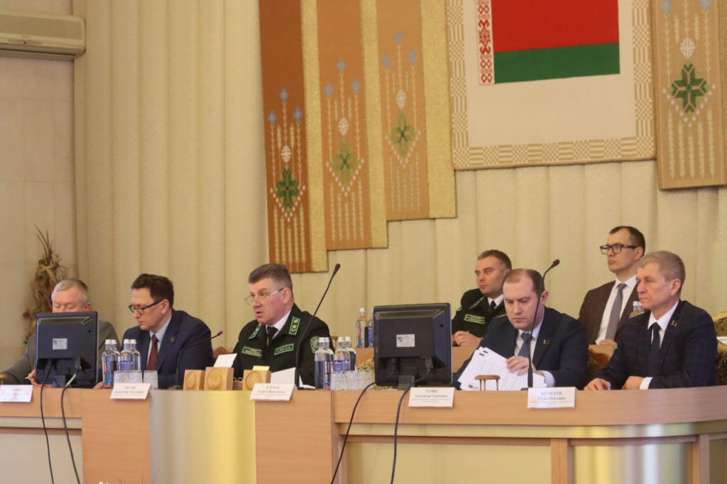 В Минлесхозе рассмотрели итоги воспроизводства лесов. Кого поставили в пример?